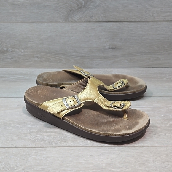 SAS Women Comfort Sanibel Tripad Thong Gold Women's Sandals Shoes Sz 8.5M - Picture 1 of 12